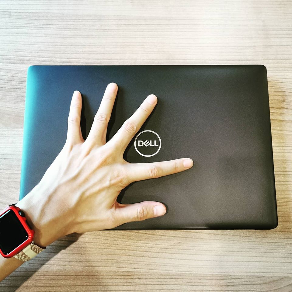 ภาพแกะกล่องสินค้า (Unboxing) แสดงสินค้าจริงและอุปกรณ์ภายในกล่อง ภาพที่ 1