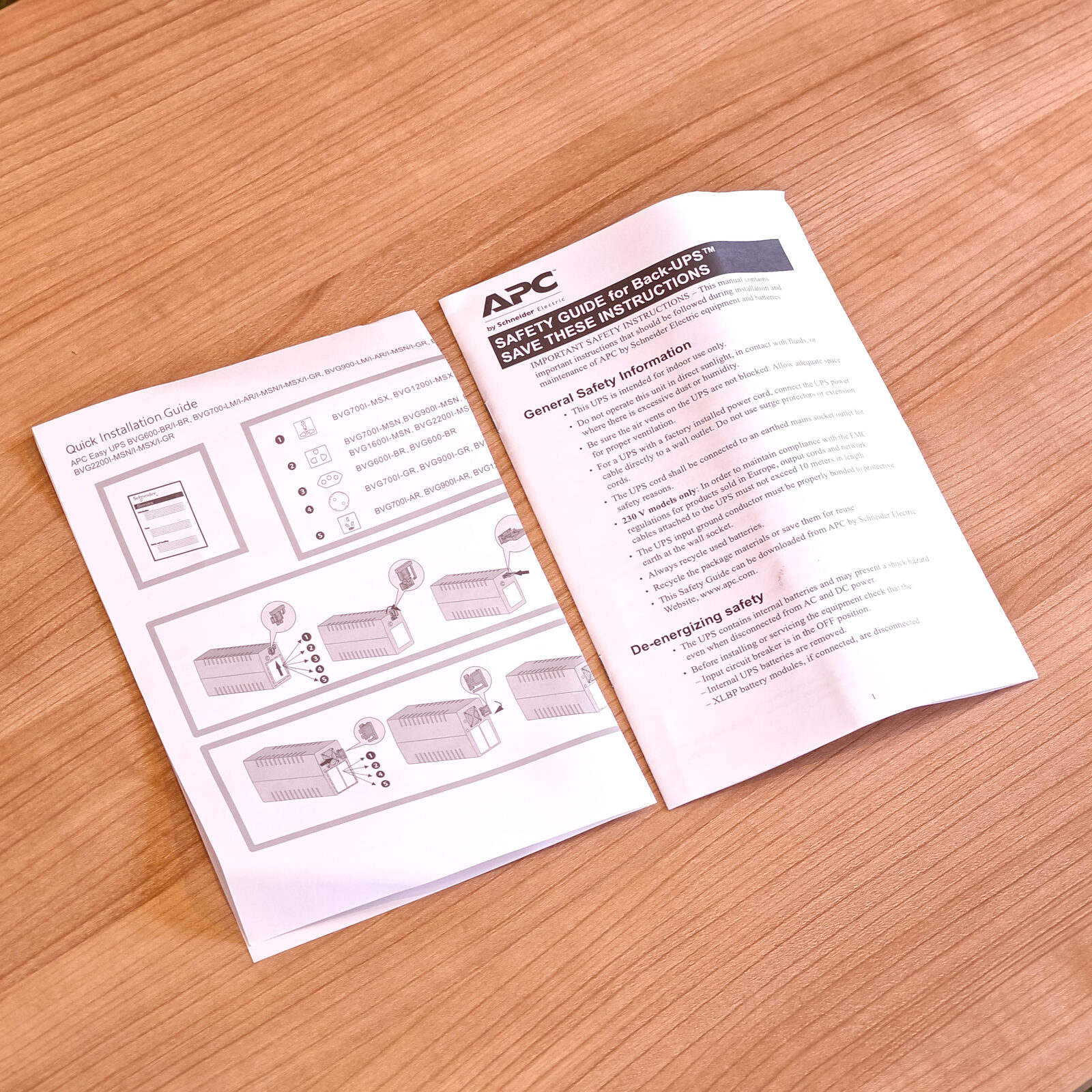 ภาพแกะกล่องสินค้า (Unboxing) แสดงสินค้าจริงและอุปกรณ์ภายในกล่อง ภาพที่ 8