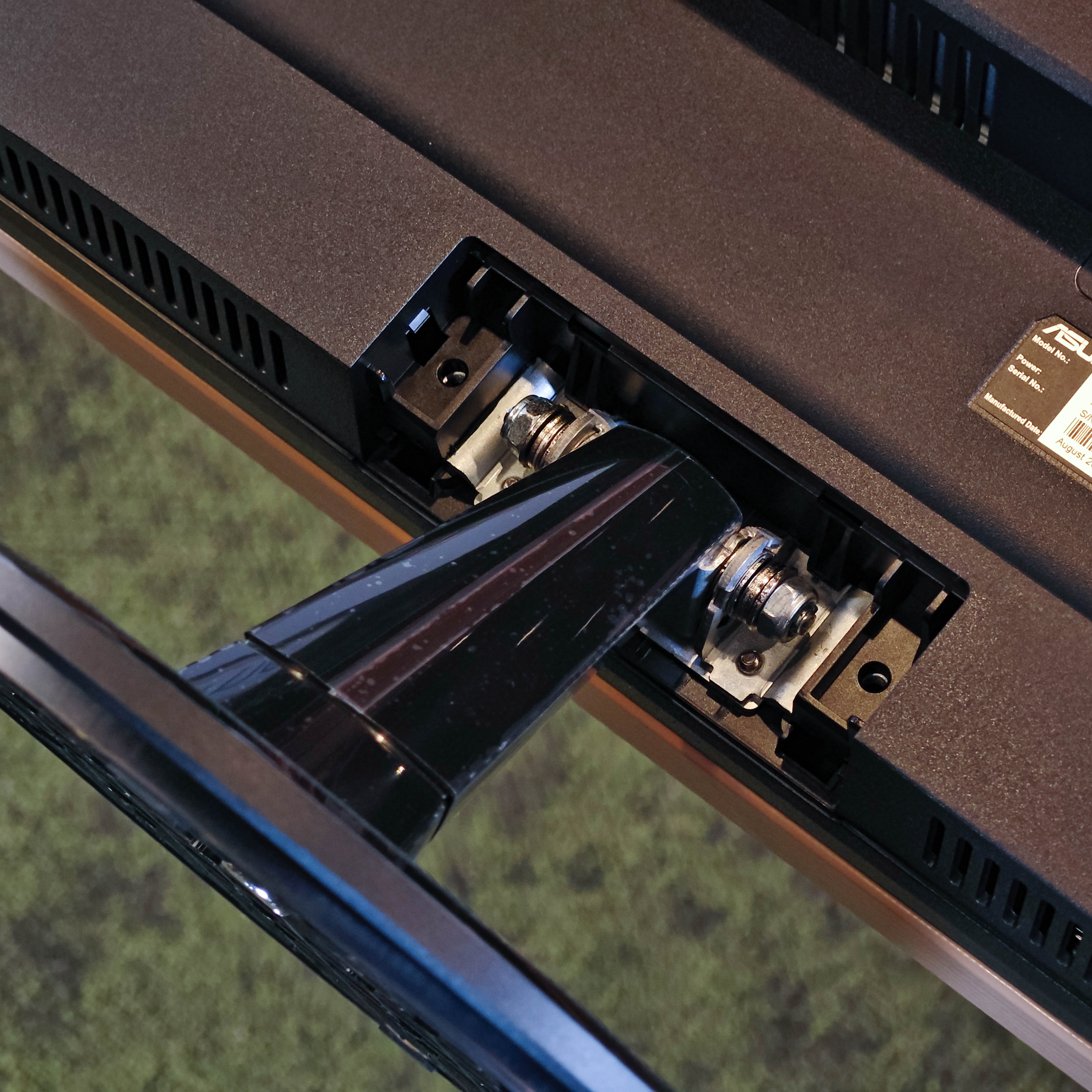 ภาพแกะกล่องสินค้า (Unboxing) แสดงสินค้าจริงและอุปกรณ์ภายในกล่อง ภาพที่ 4