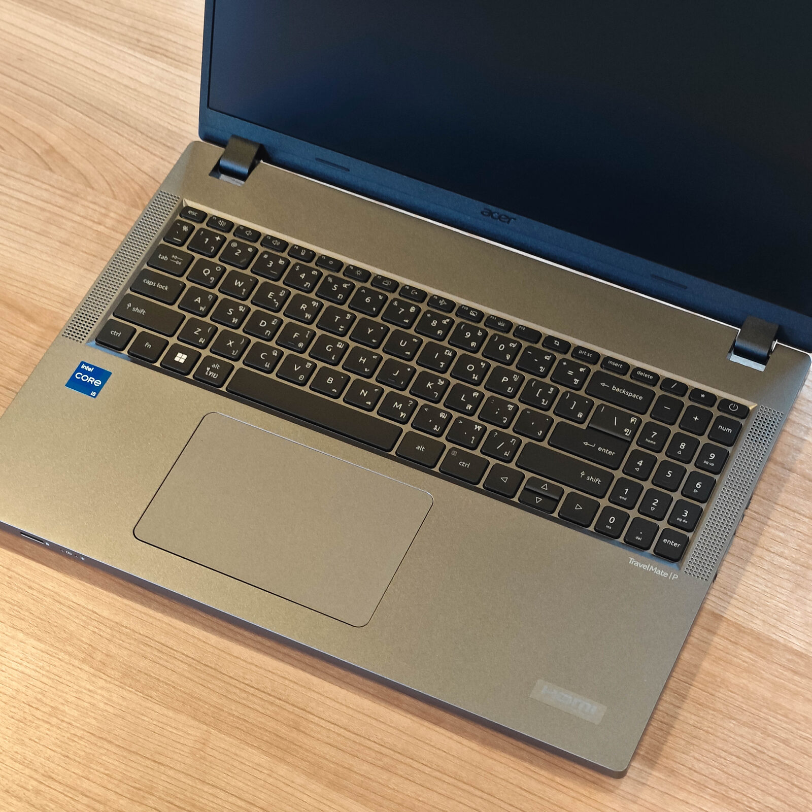 ภาพแกะกล่องสินค้า (Unboxing) แสดงสินค้าจริงและอุปกรณ์ภายในกล่อง ภาพที่ 3