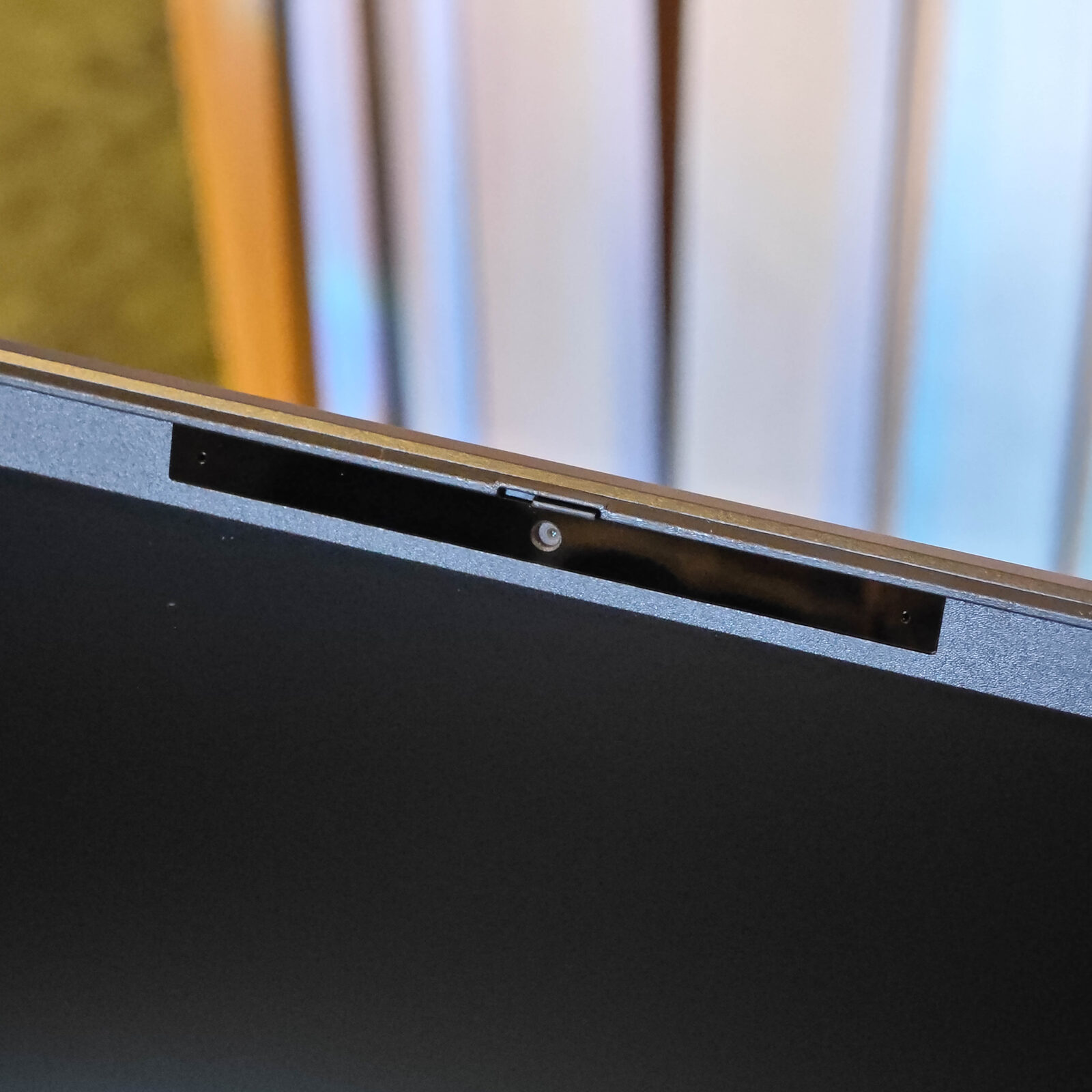 ภาพแกะกล่องสินค้า (Unboxing) แสดงสินค้าจริงและอุปกรณ์ภายในกล่อง ภาพที่ 6