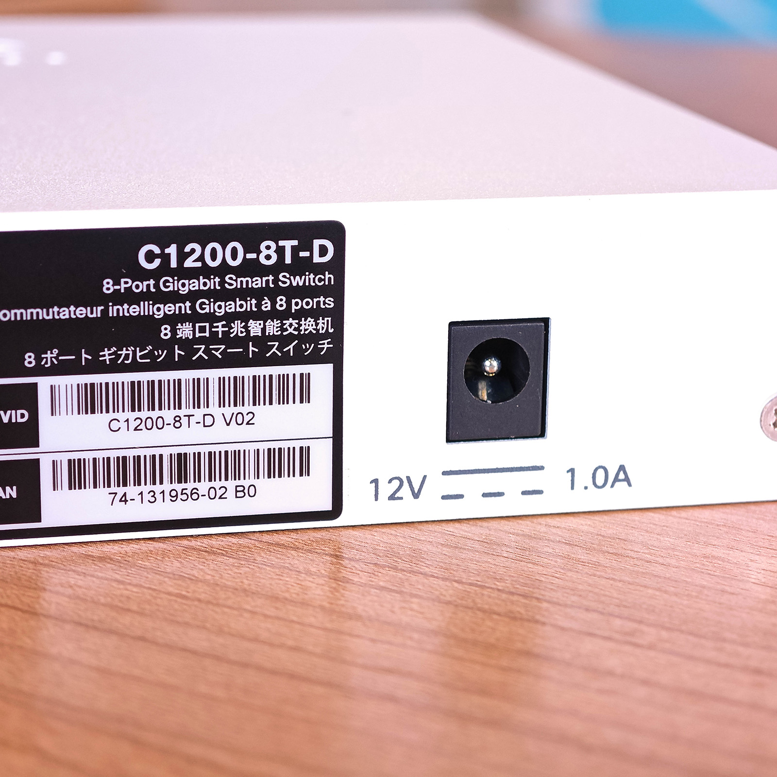 ภาพแกะกล่องสินค้า (Unboxing) แสดงสินค้าจริงและอุปกรณ์ภายในกล่อง ภาพที่ 10