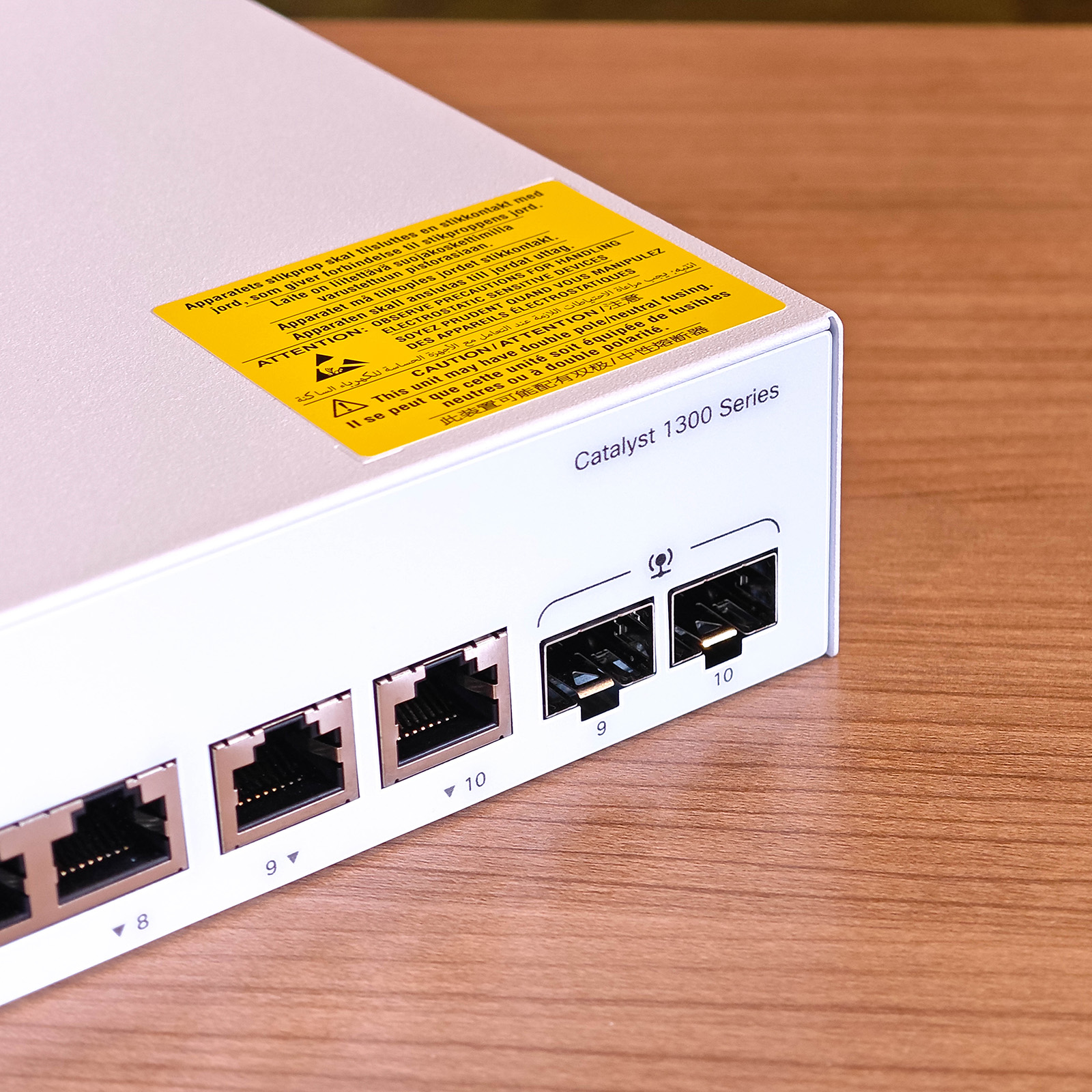 ภาพแกะกล่องสินค้า (Unboxing) แสดงสินค้าจริงและอุปกรณ์ภายในกล่อง ภาพที่ 5