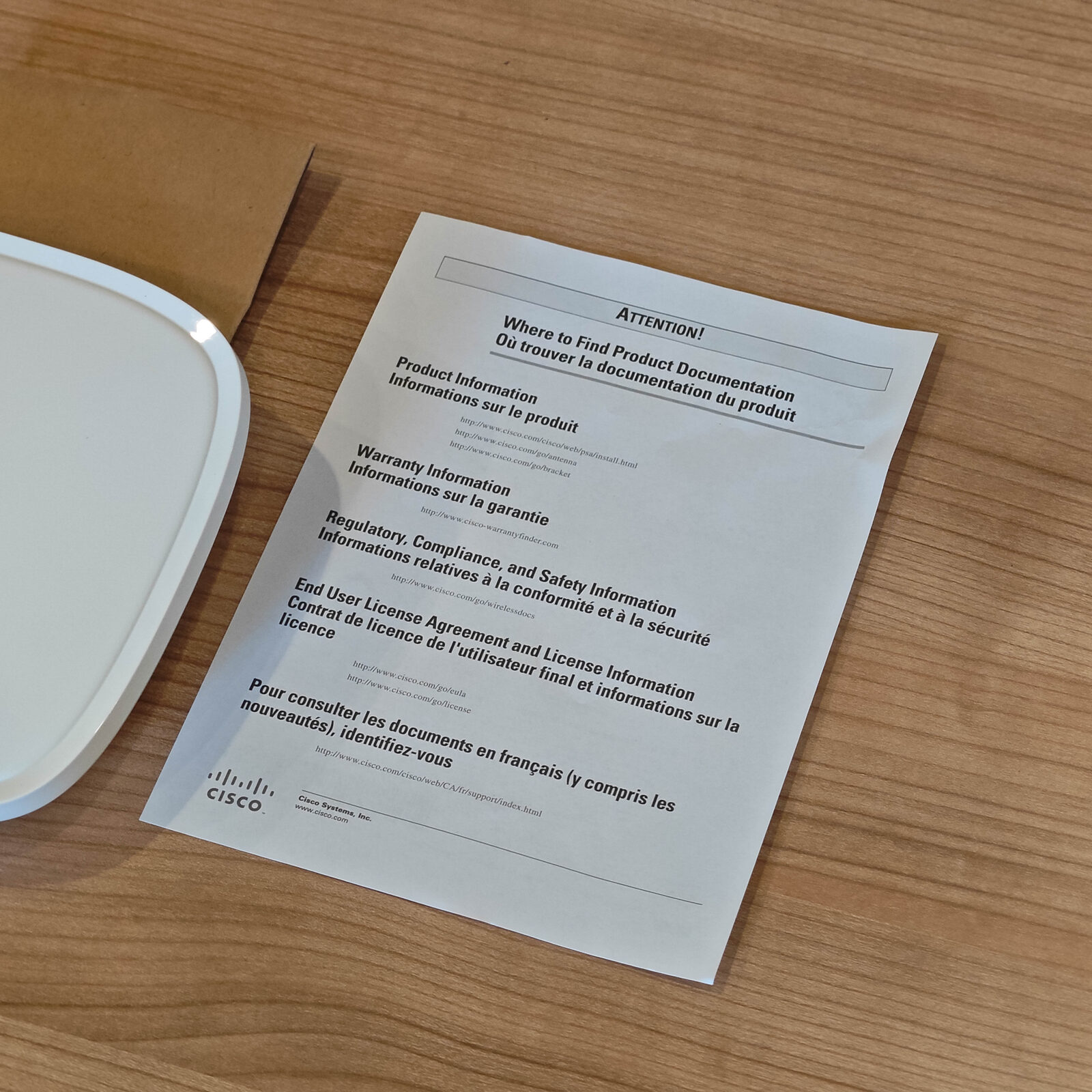 ภาพแกะกล่องสินค้า (Unboxing) แสดงสินค้าจริงและอุปกรณ์ภายในกล่อง ภาพที่ 10