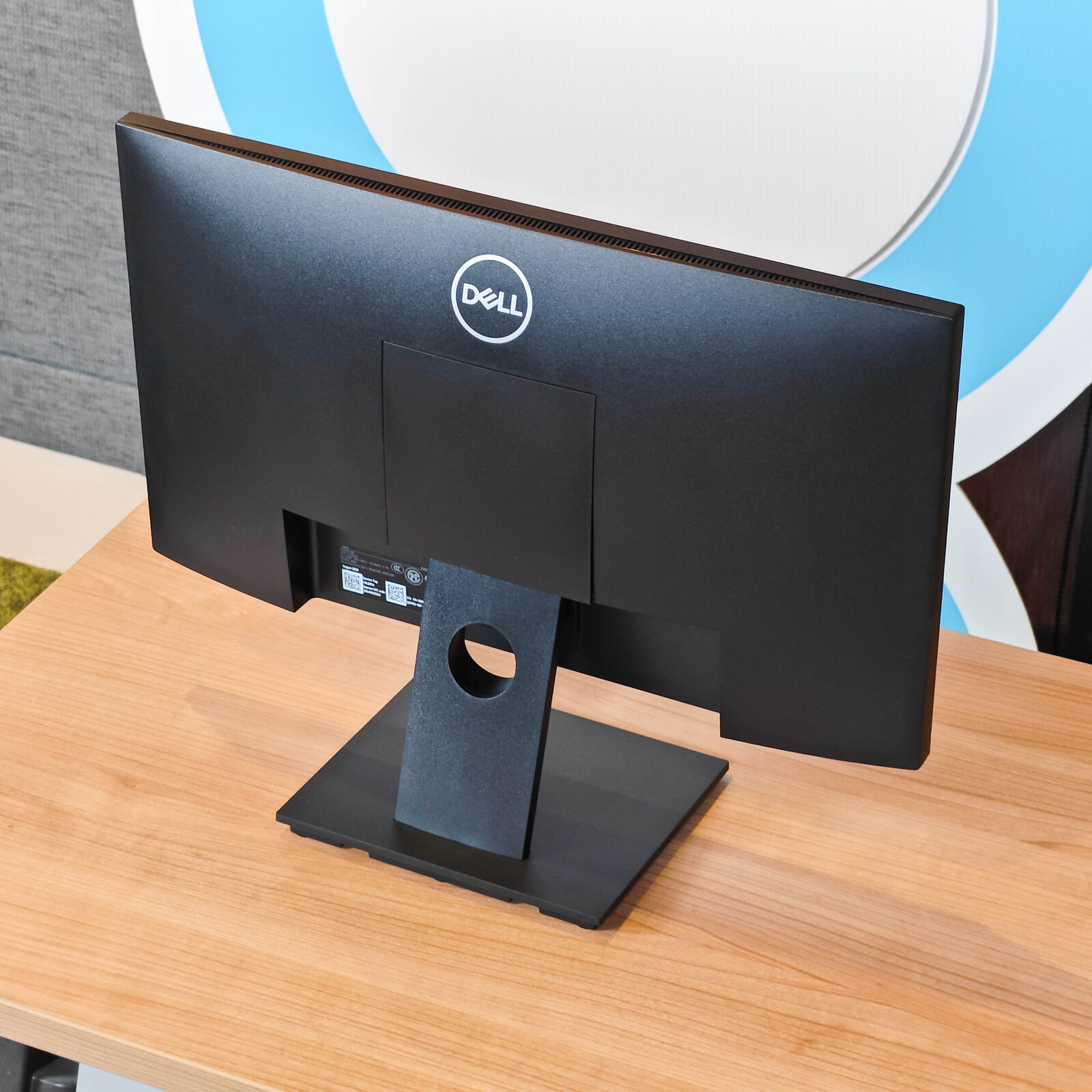 ภาพแกะกล่องสินค้า (Unboxing) แสดงสินค้าจริงและอุปกรณ์ภายในกล่อง ภาพที่ 9