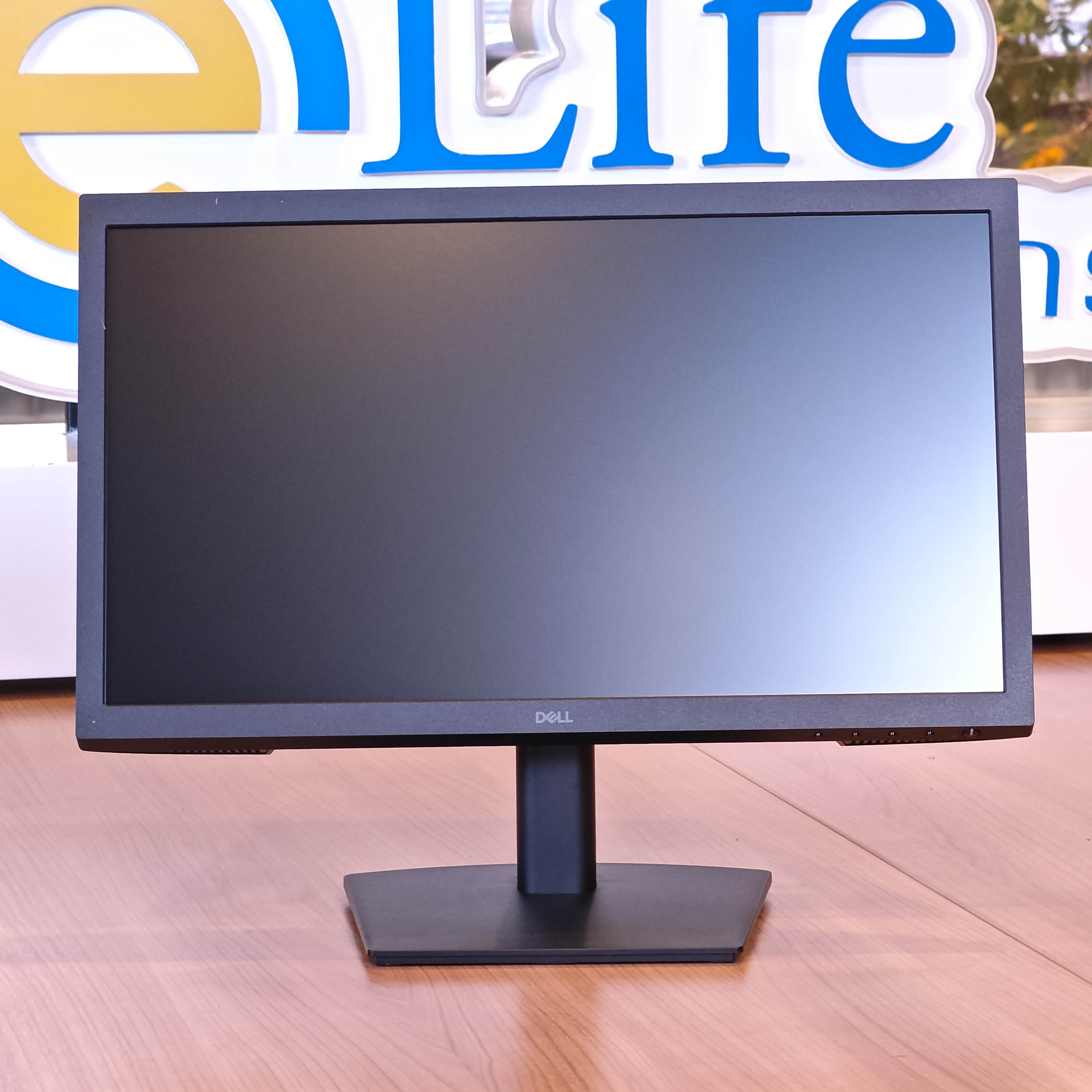 ภาพแกะกล่องสินค้า (Unboxing) แสดงสินค้าจริงและอุปกรณ์ภายในกล่อง ภาพที่ 6