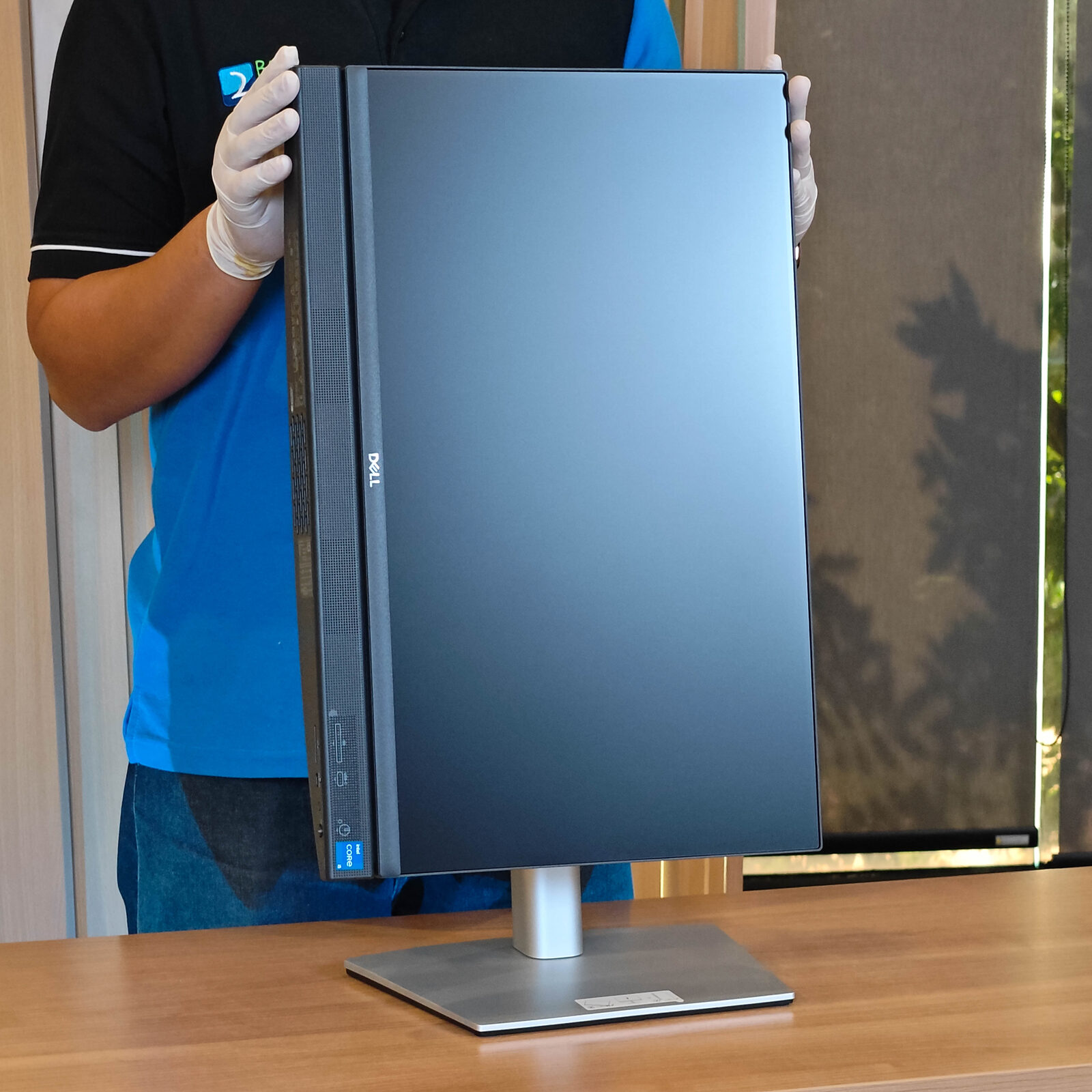 ภาพแกะกล่องสินค้า (Unboxing) แสดงสินค้าจริงและอุปกรณ์ภายในกล่อง ภาพที่ 2