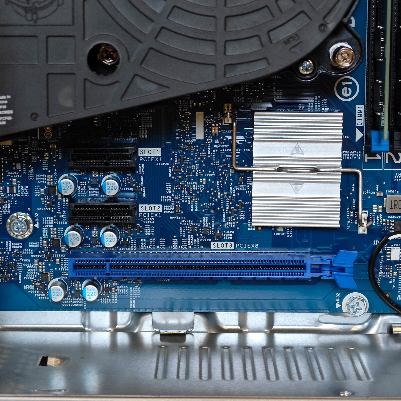 ภาพแกะกล่องสินค้า (Unboxing) แสดงสินค้าจริงและอุปกรณ์ภายในกล่อง ภาพที่ 8