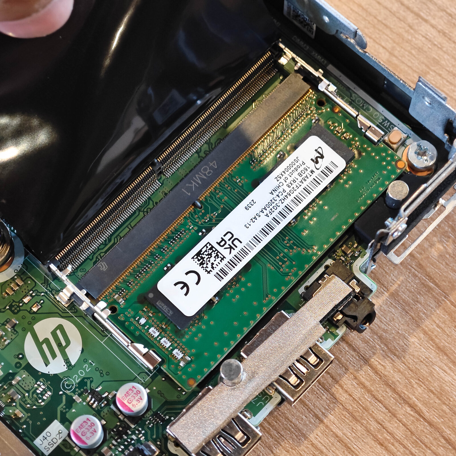 ภาพแกะกล่องสินค้า (Unboxing) แสดงสินค้าจริงและอุปกรณ์ภายในกล่อง ภาพที่ 7