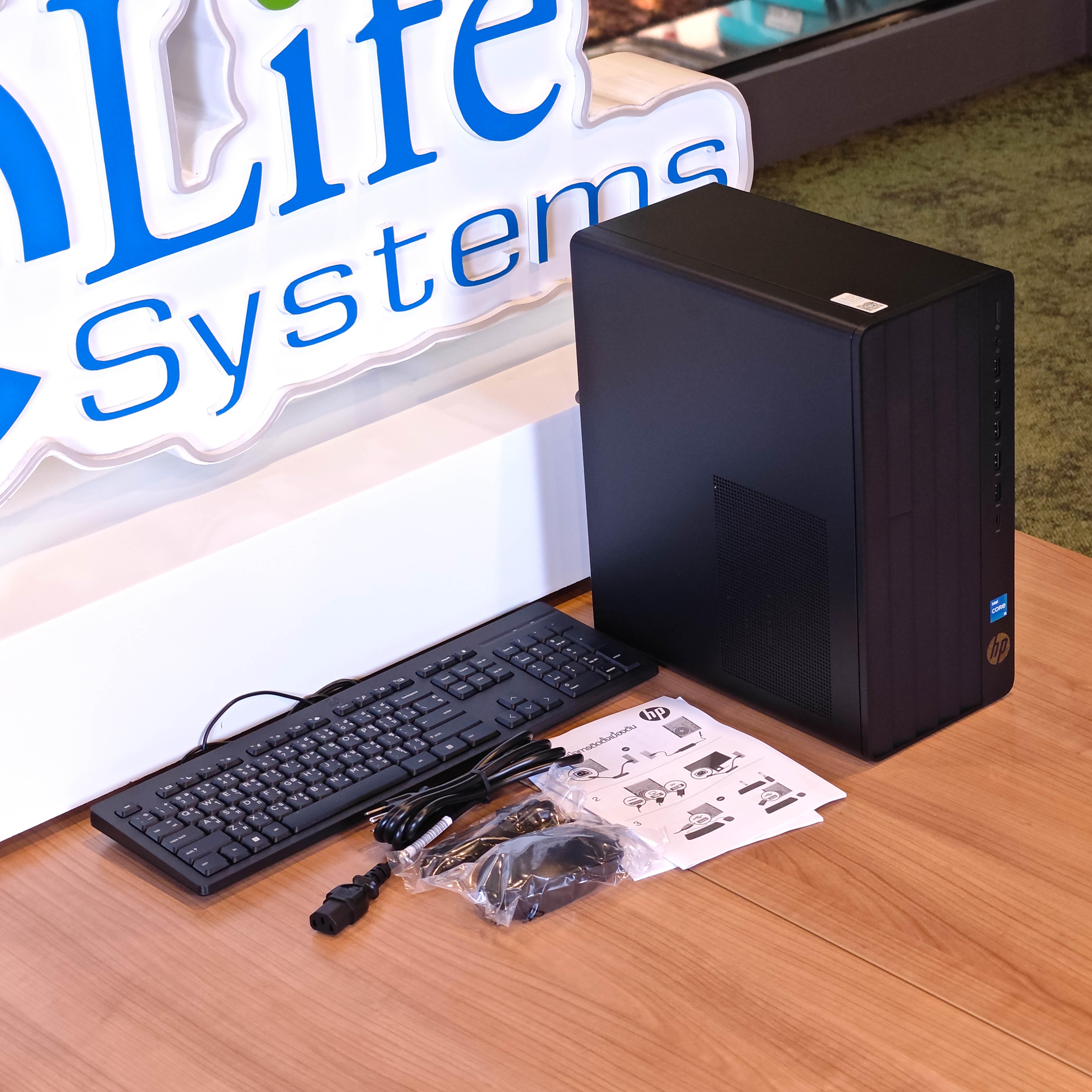 ภาพแกะกล่องสินค้า (Unboxing) แสดงสินค้าจริงและอุปกรณ์ภายในกล่อง ภาพที่ 10