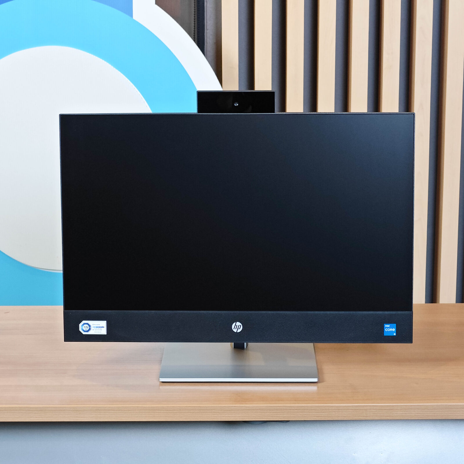 ภาพแกะกล่องสินค้า (Unboxing) แสดงสินค้าจริงและอุปกรณ์ภายในกล่อง ภาพที่ 1