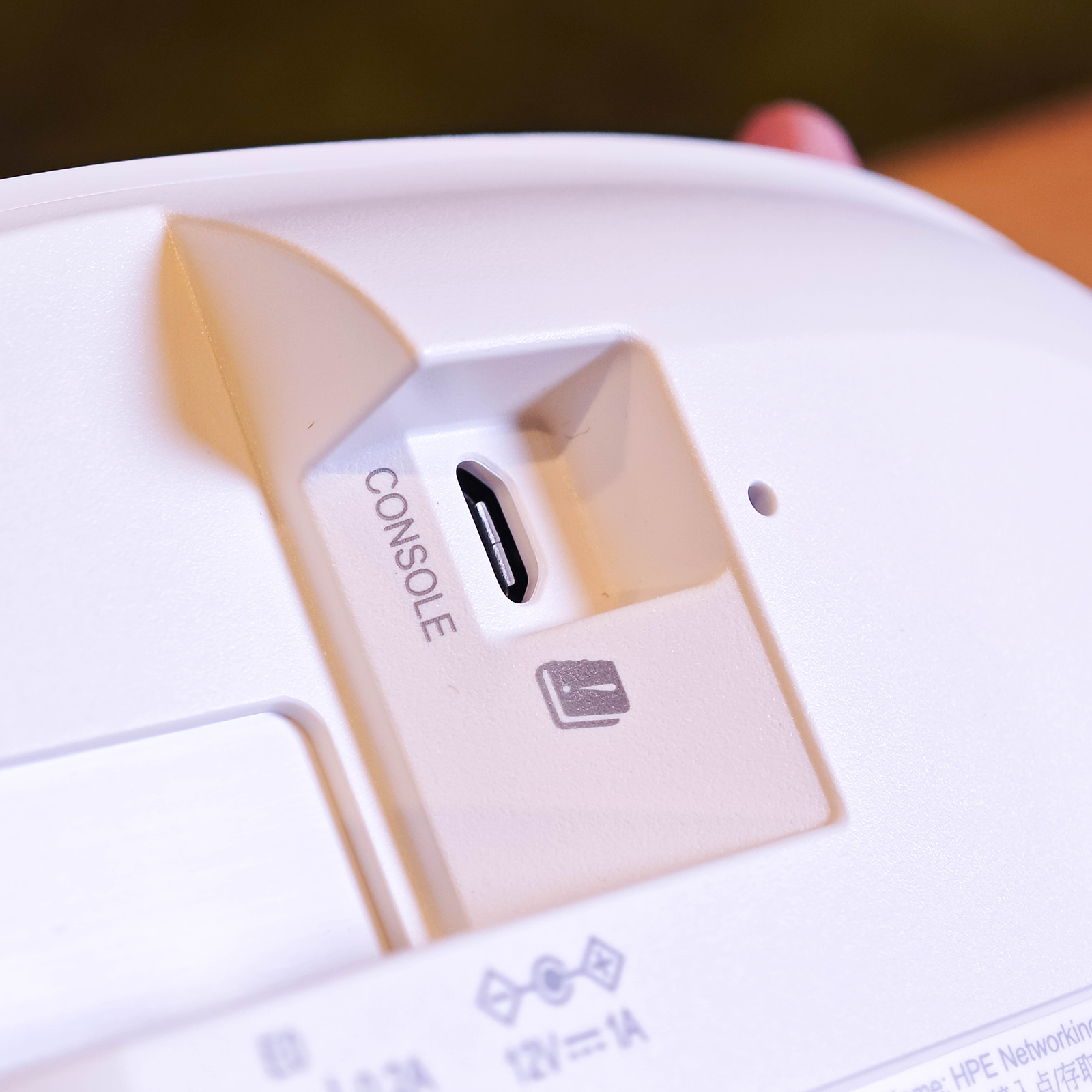 ภาพแกะกล่องสินค้า (Unboxing) แสดงสินค้าจริงและอุปกรณ์ภายในกล่อง ภาพที่ 5