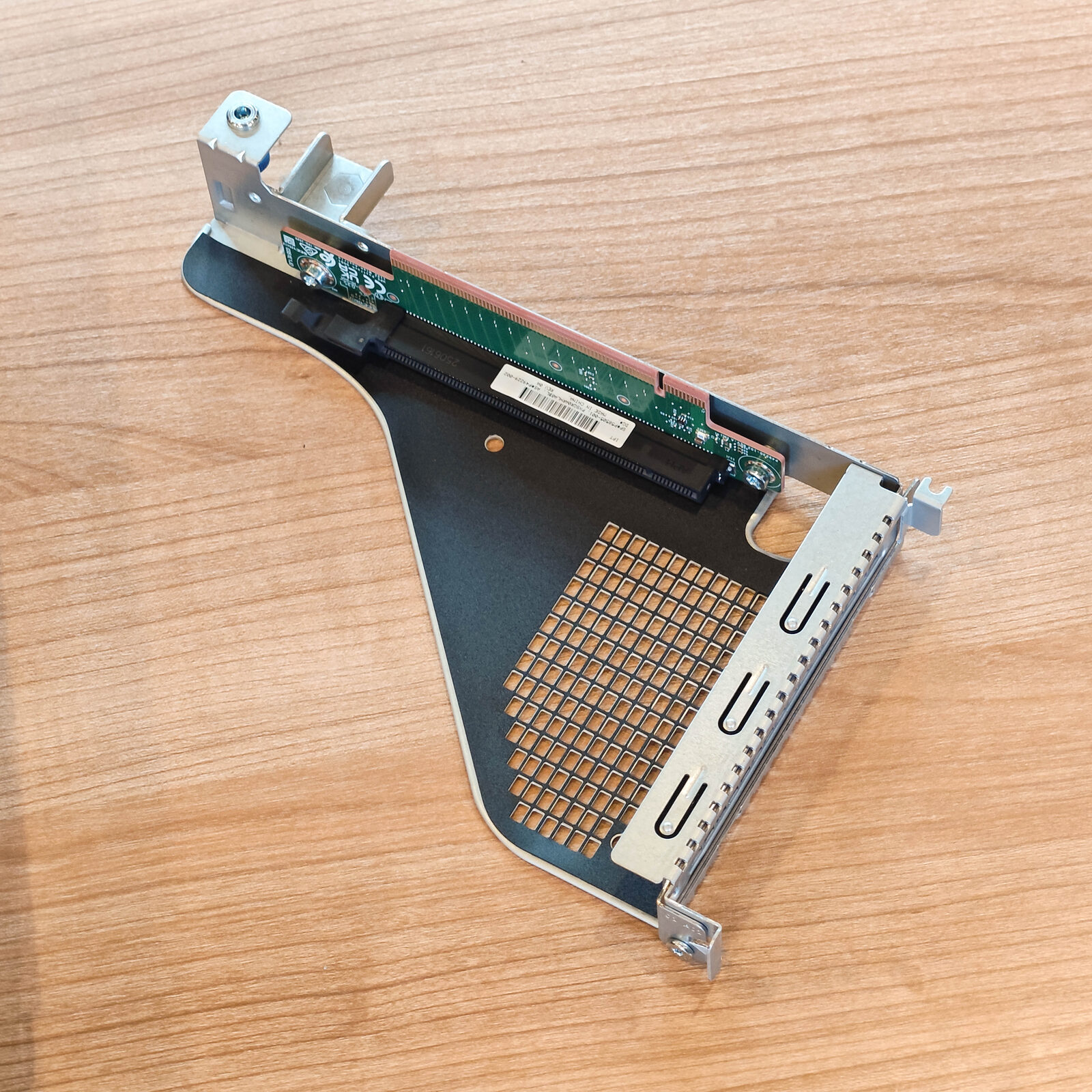 ภาพแกะกล่องสินค้า (Unboxing) แสดงสินค้าจริงและอุปกรณ์ภายในกล่อง ภาพที่ 8