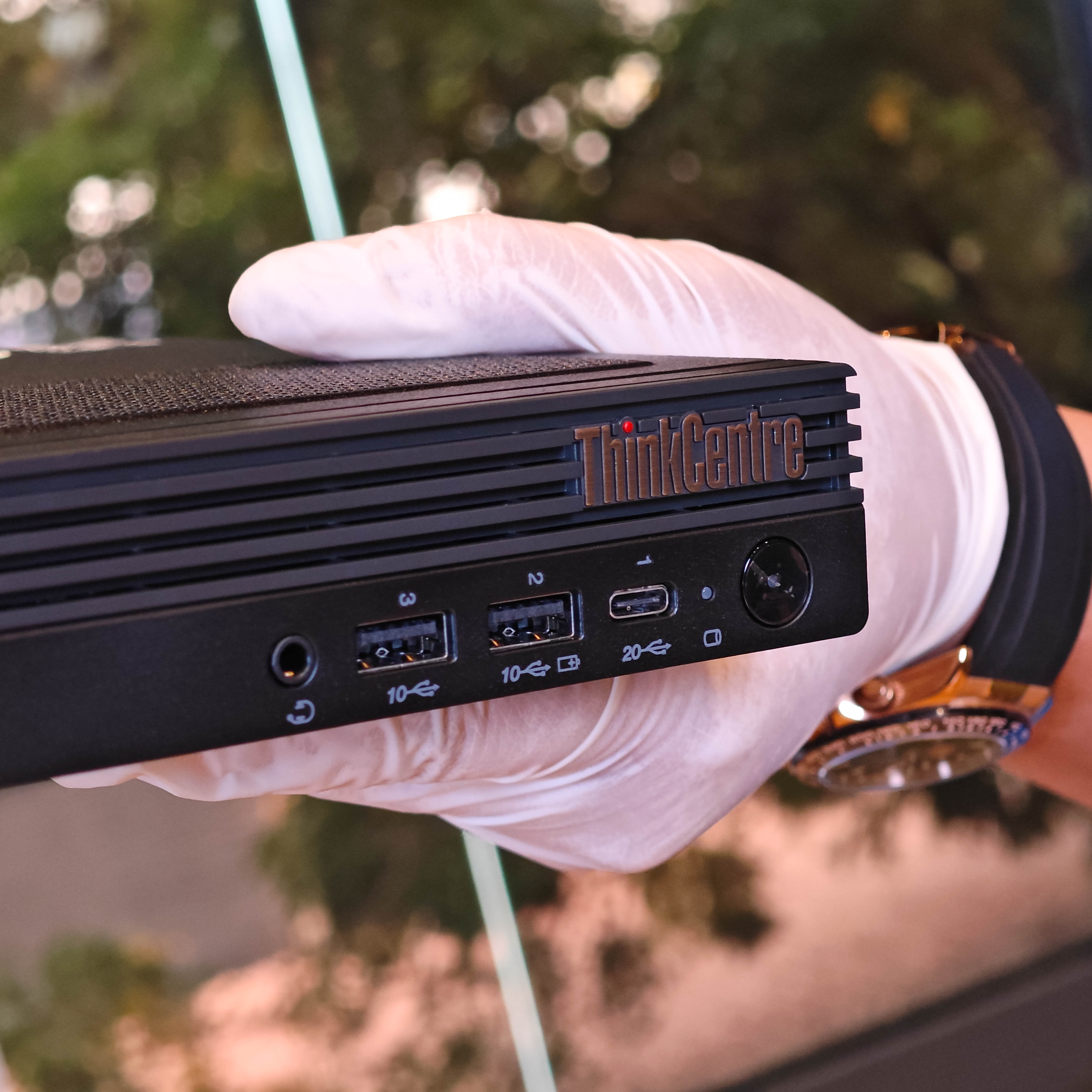 ภาพแกะกล่องสินค้า (Unboxing) แสดงสินค้าจริงและอุปกรณ์ภายในกล่อง ภาพที่ 5