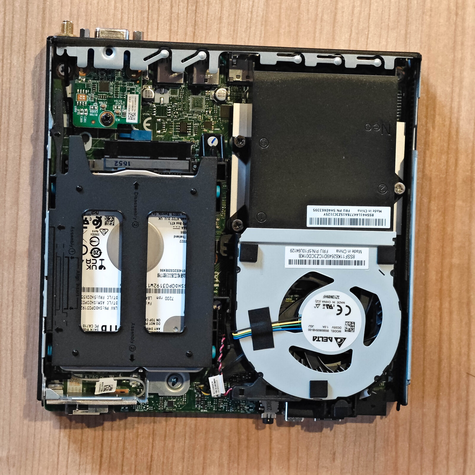 ภาพแกะกล่องสินค้า (Unboxing) แสดงสินค้าจริงและอุปกรณ์ภายในกล่อง ภาพที่ 9