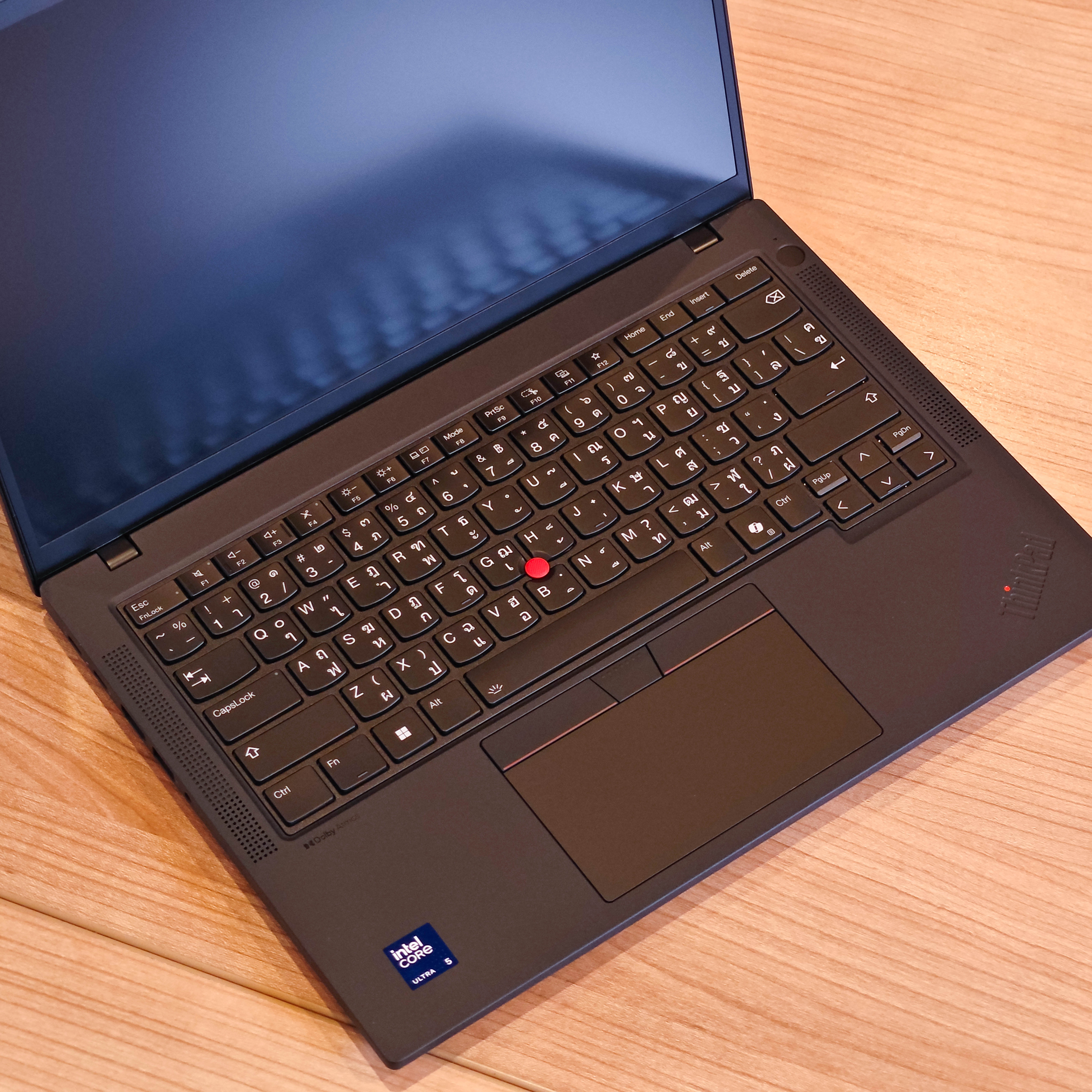 ภาพแกะกล่องสินค้า (Unboxing) แสดงสินค้าจริงและอุปกรณ์ภายในกล่อง ภาพที่ 4