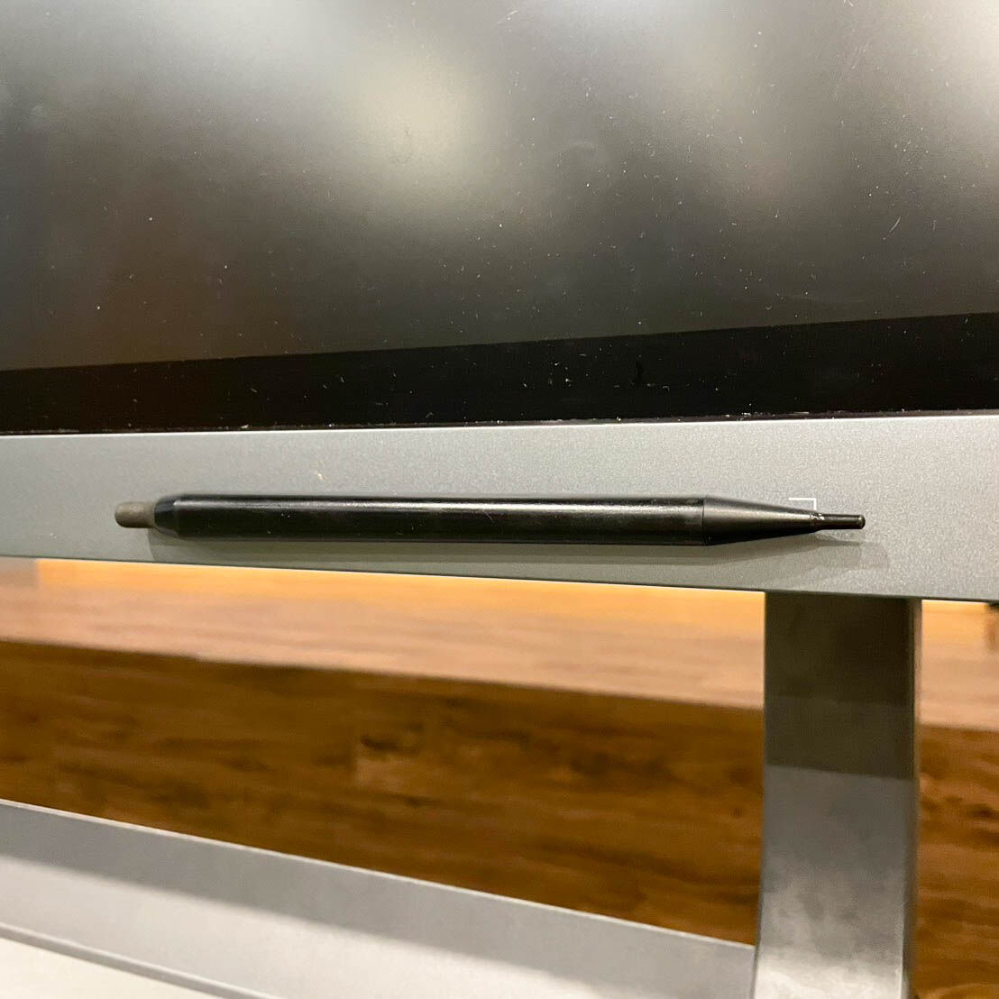 ภาพแกะกล่องสินค้า (Unboxing) แสดงสินค้าจริงและอุปกรณ์ภายในกล่อง ภาพที่ 5