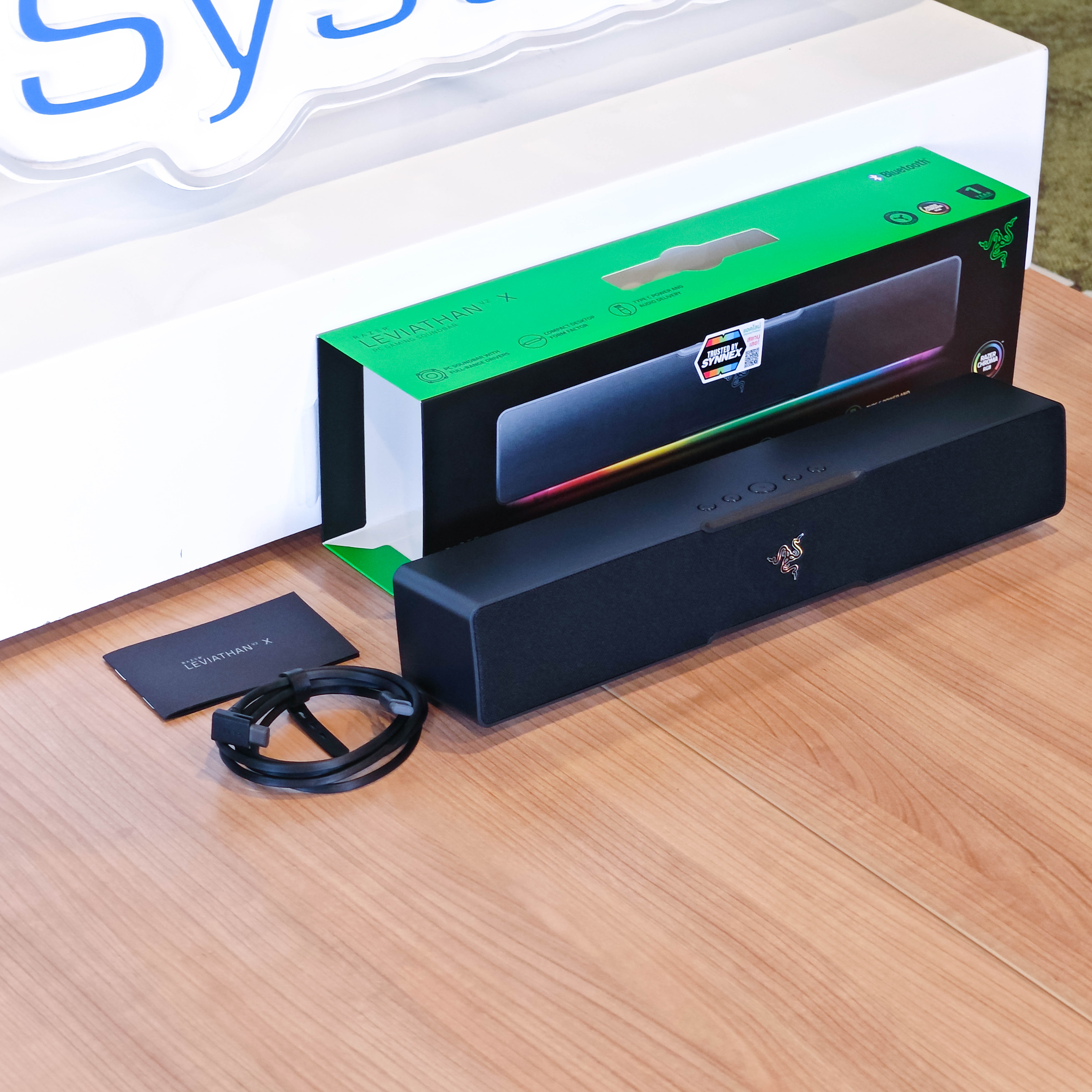 ภาพแกะกล่องสินค้า (Unboxing) แสดงสินค้าจริงและอุปกรณ์ภายในกล่อง ภาพที่ 3