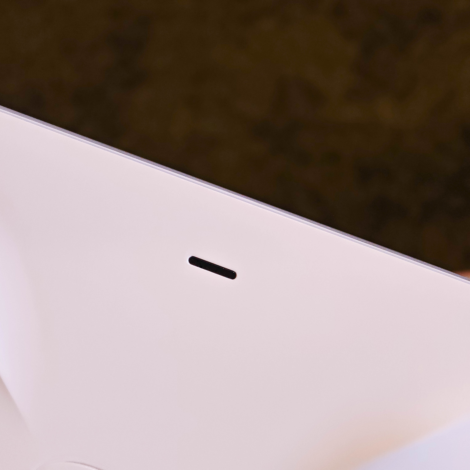 ภาพแกะกล่องสินค้า (Unboxing) แสดงสินค้าจริงและอุปกรณ์ภายในกล่อง ภาพที่ 10