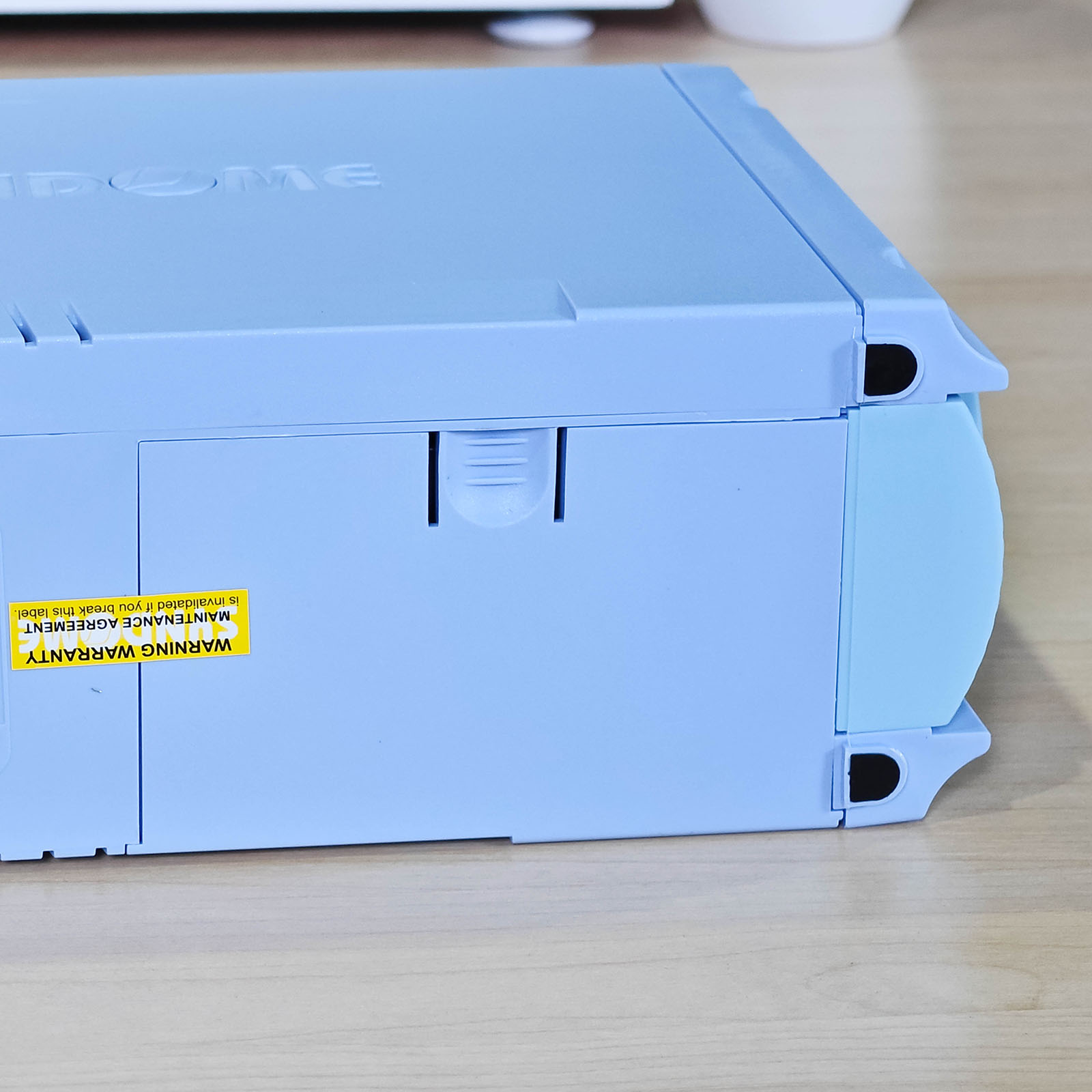 ภาพแกะกล่องสินค้า (Unboxing) แสดงสินค้าจริงและอุปกรณ์ภายในกล่อง ภาพที่ 4
